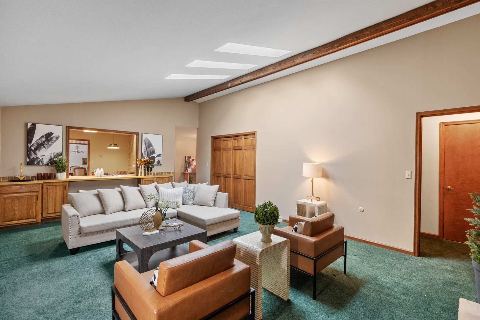 1818 Westminster Circle
