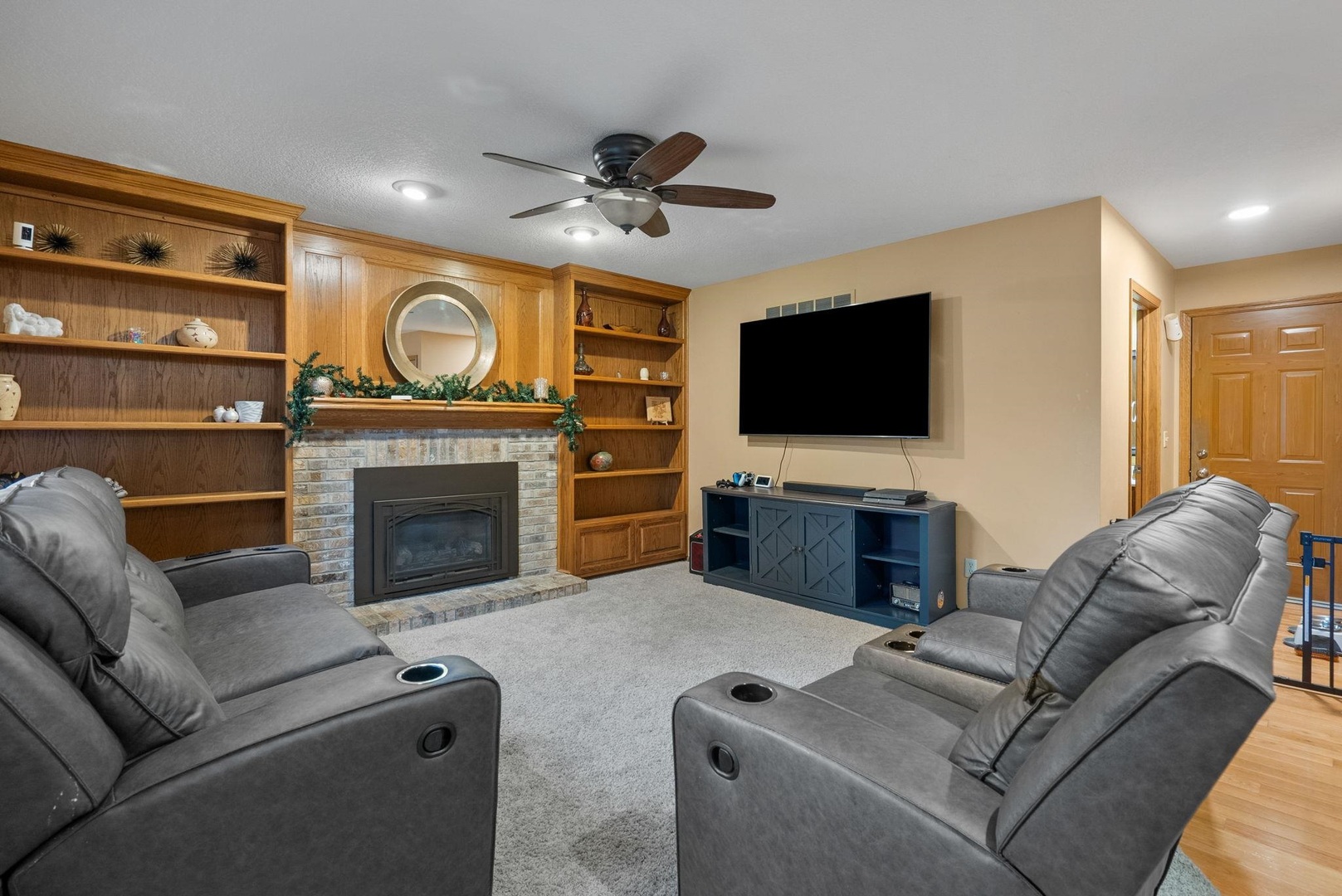 2328 Hunter Road