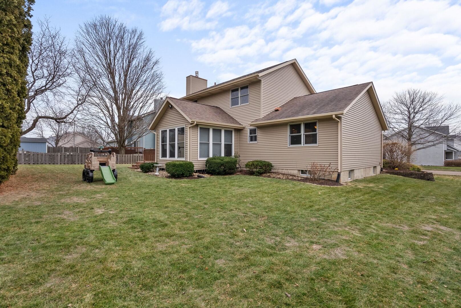 2328 Hunter Road
