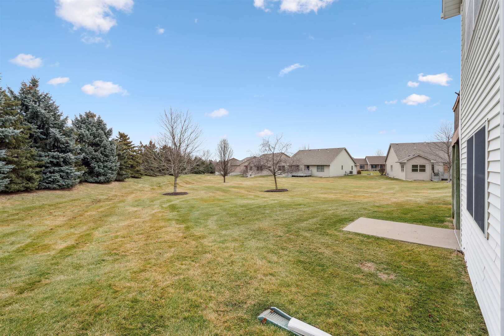 2631 E 57th Court