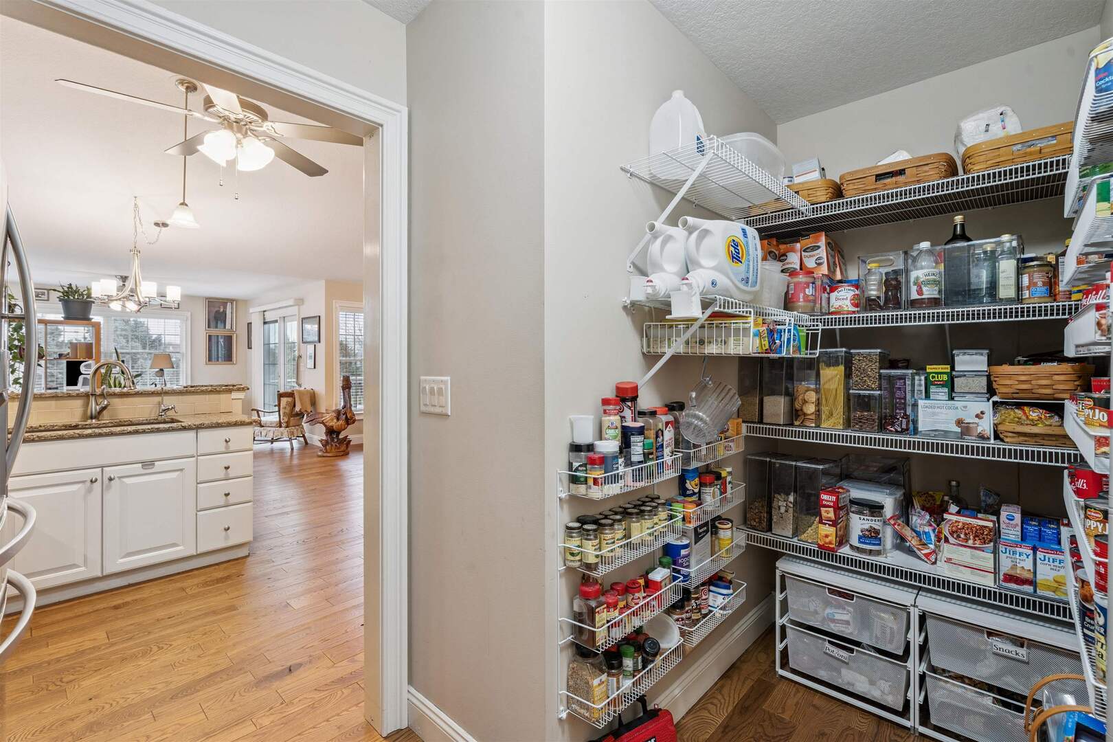 2631 E 57th Court