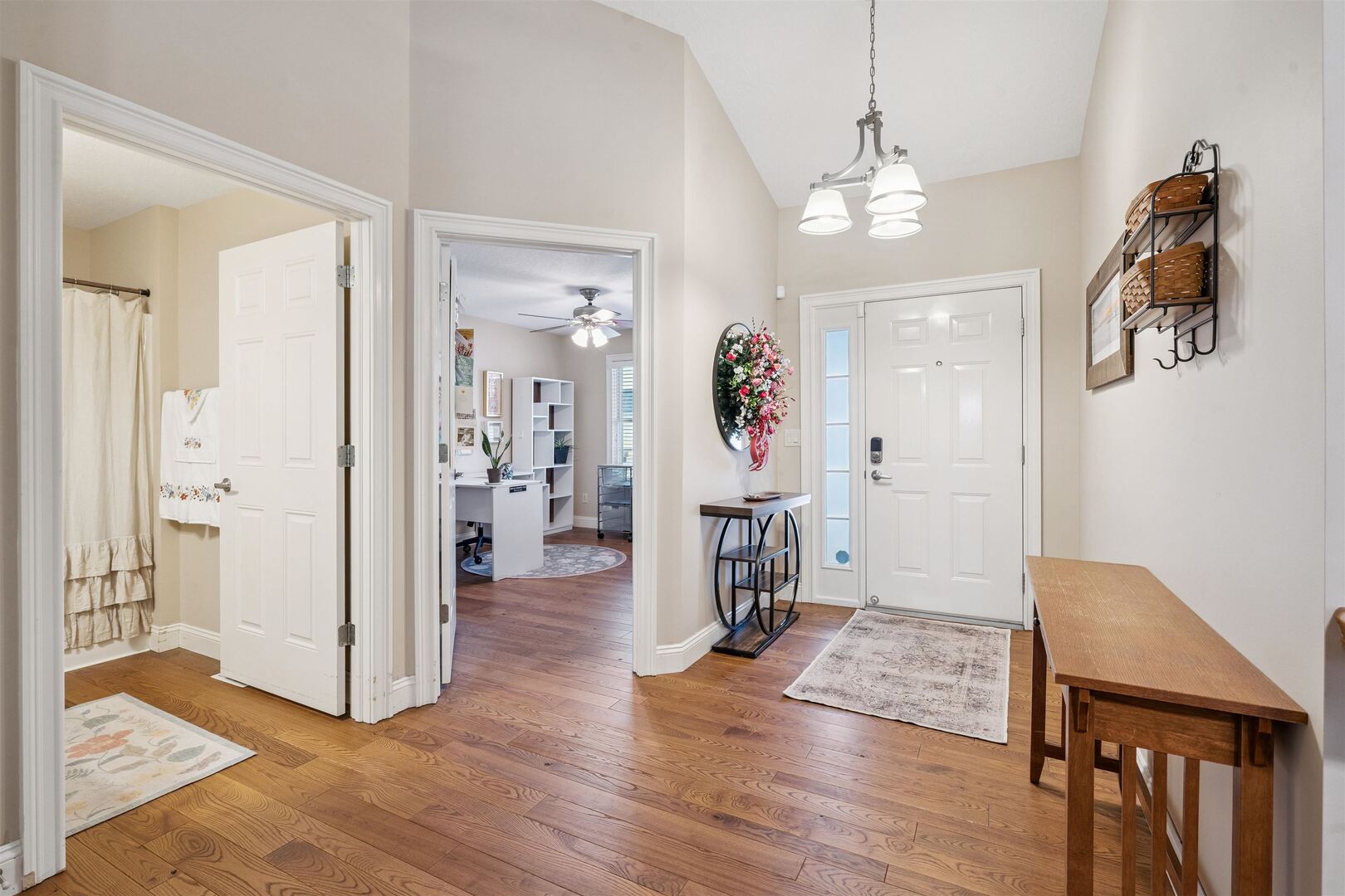 2631 E 57th Court