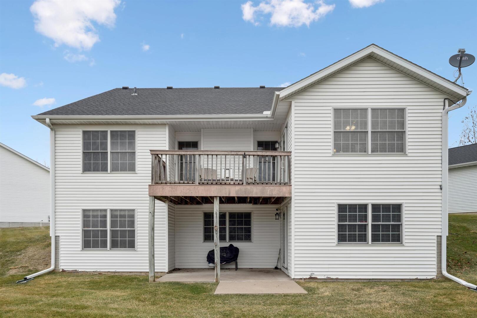 2631 E 57th Court