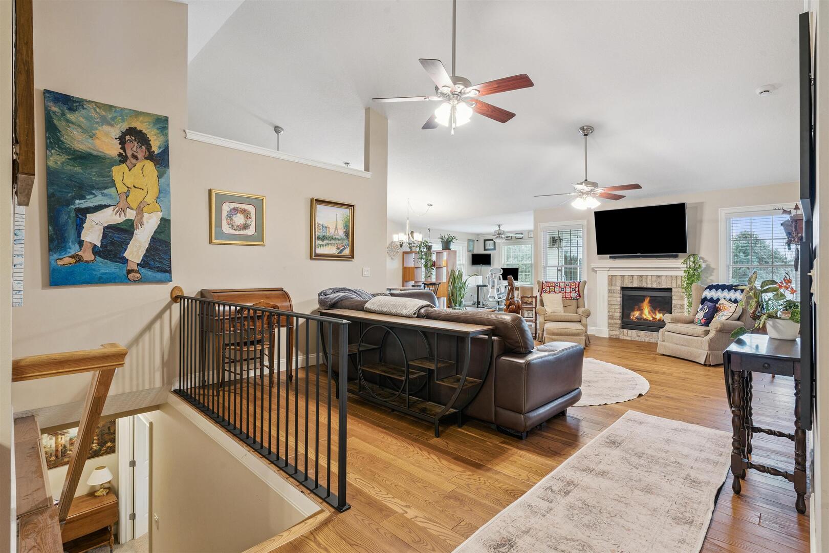 2631 E 57th Court
