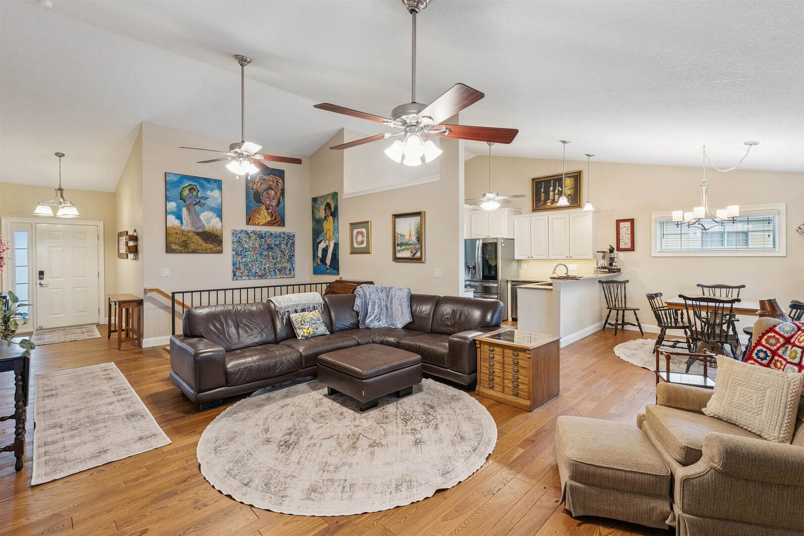 2631 E 57th Court