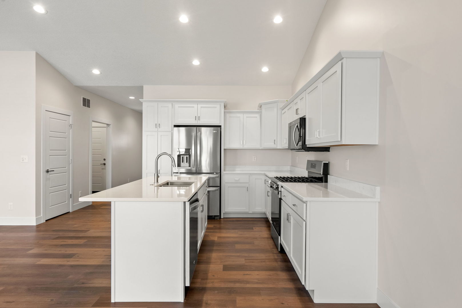 5 FRANK Court