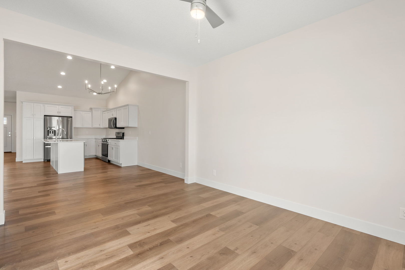 5 FRANK Court