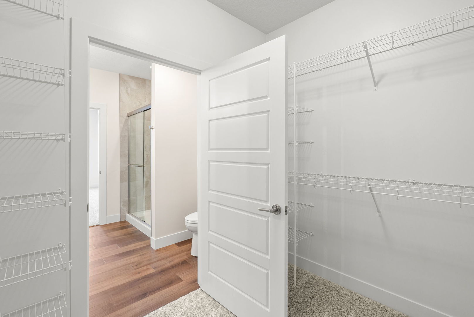 5 FRANK Court