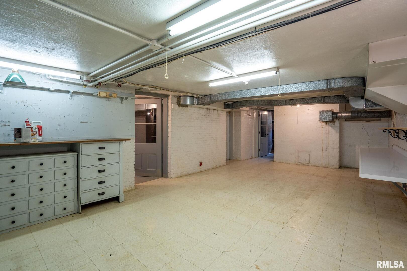 5418 CHAPEL HILL Road