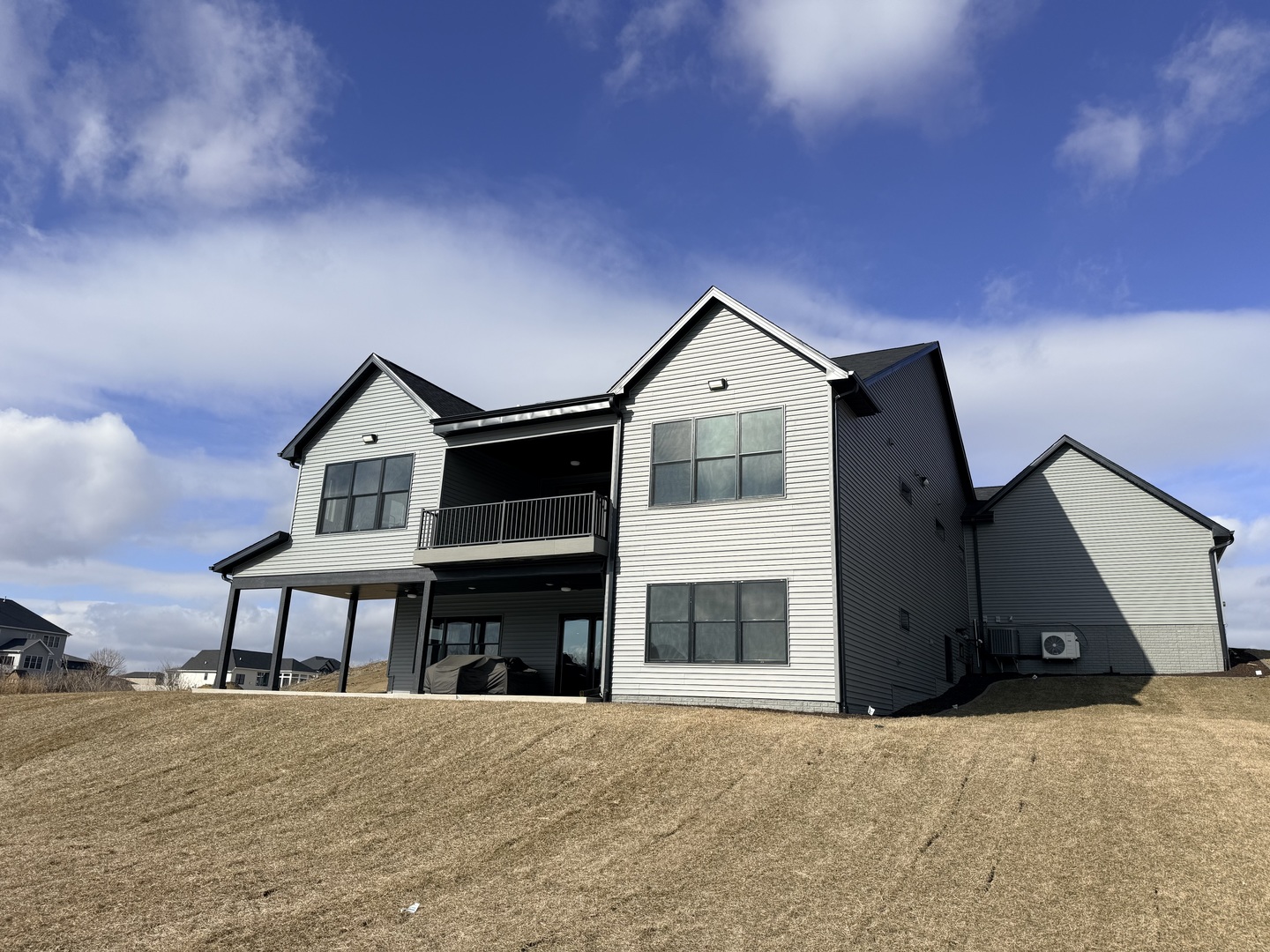 6545 Blackbird Circle