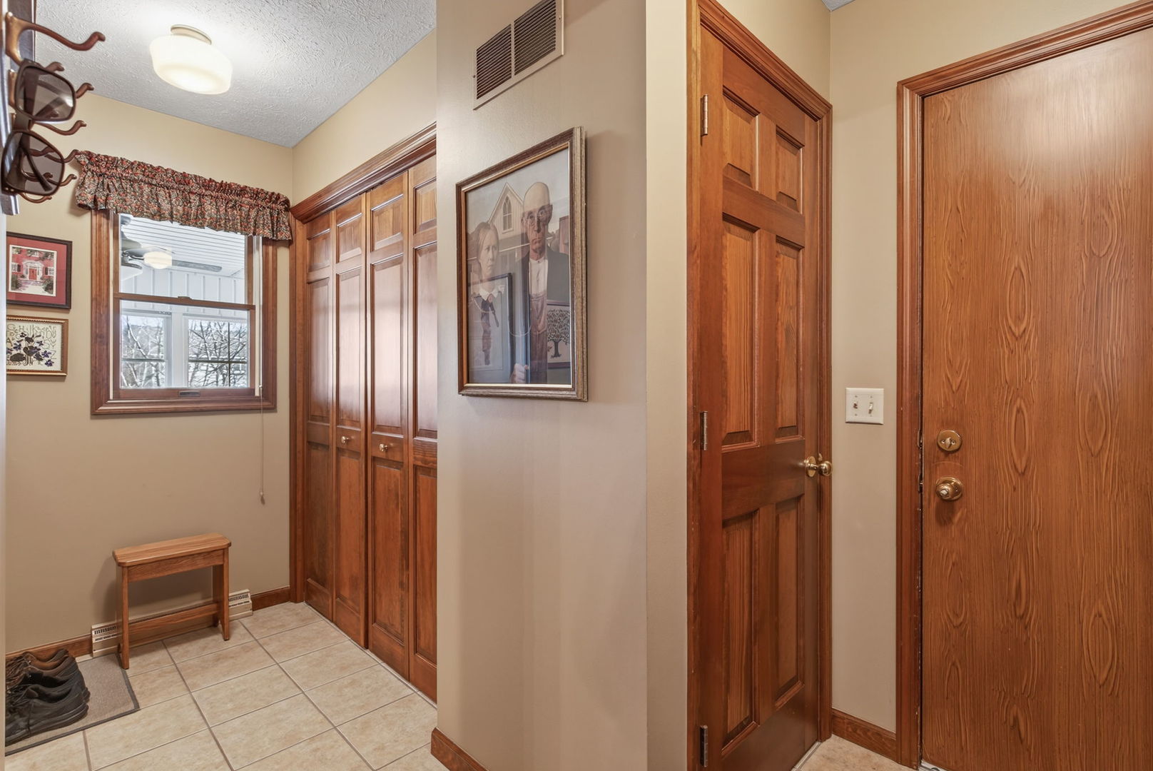 4919 Hamilton Drive
