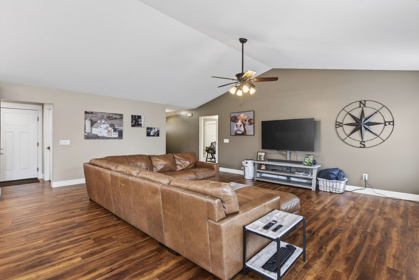 1439 Rhinelander Drive