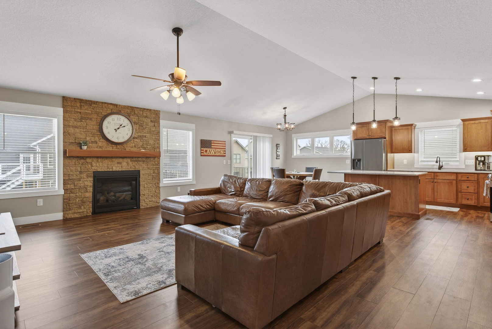 1439 Rhinelander Drive