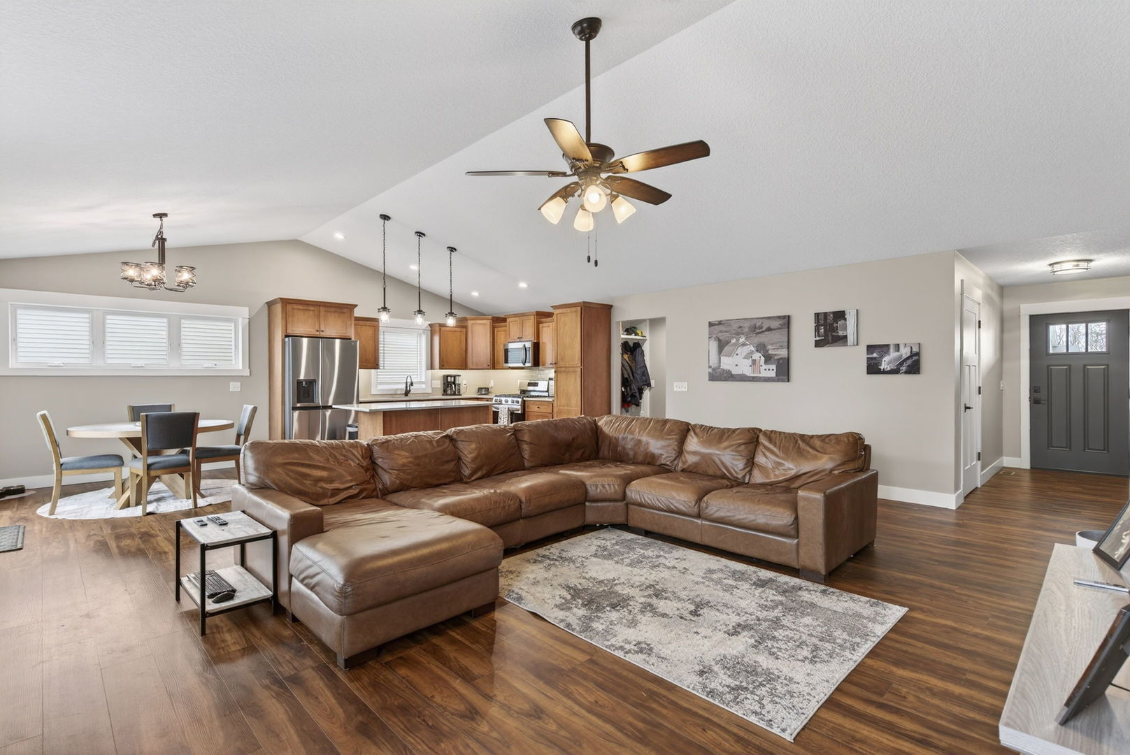 1439 Rhinelander Drive
