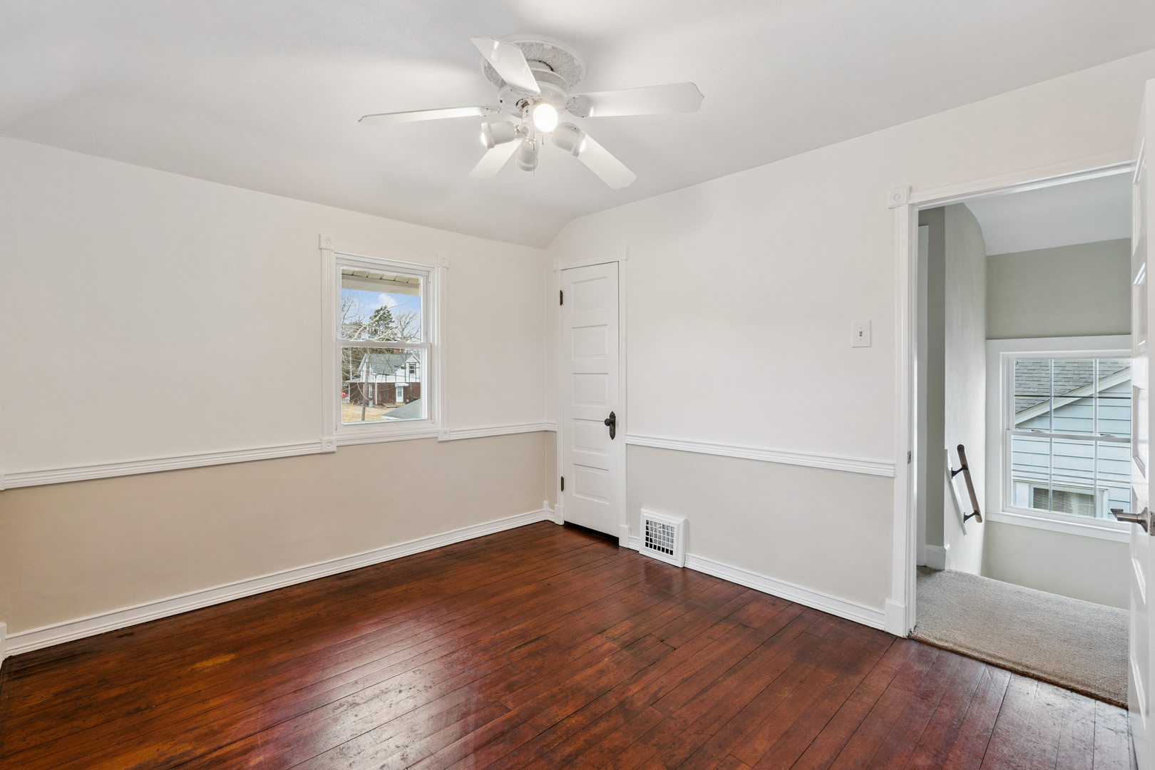 1542 43rd Street