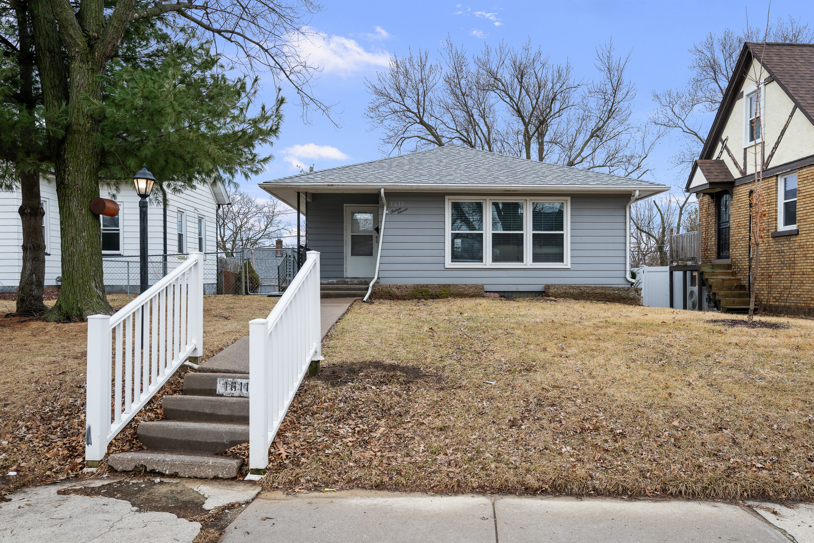1611 E High Street