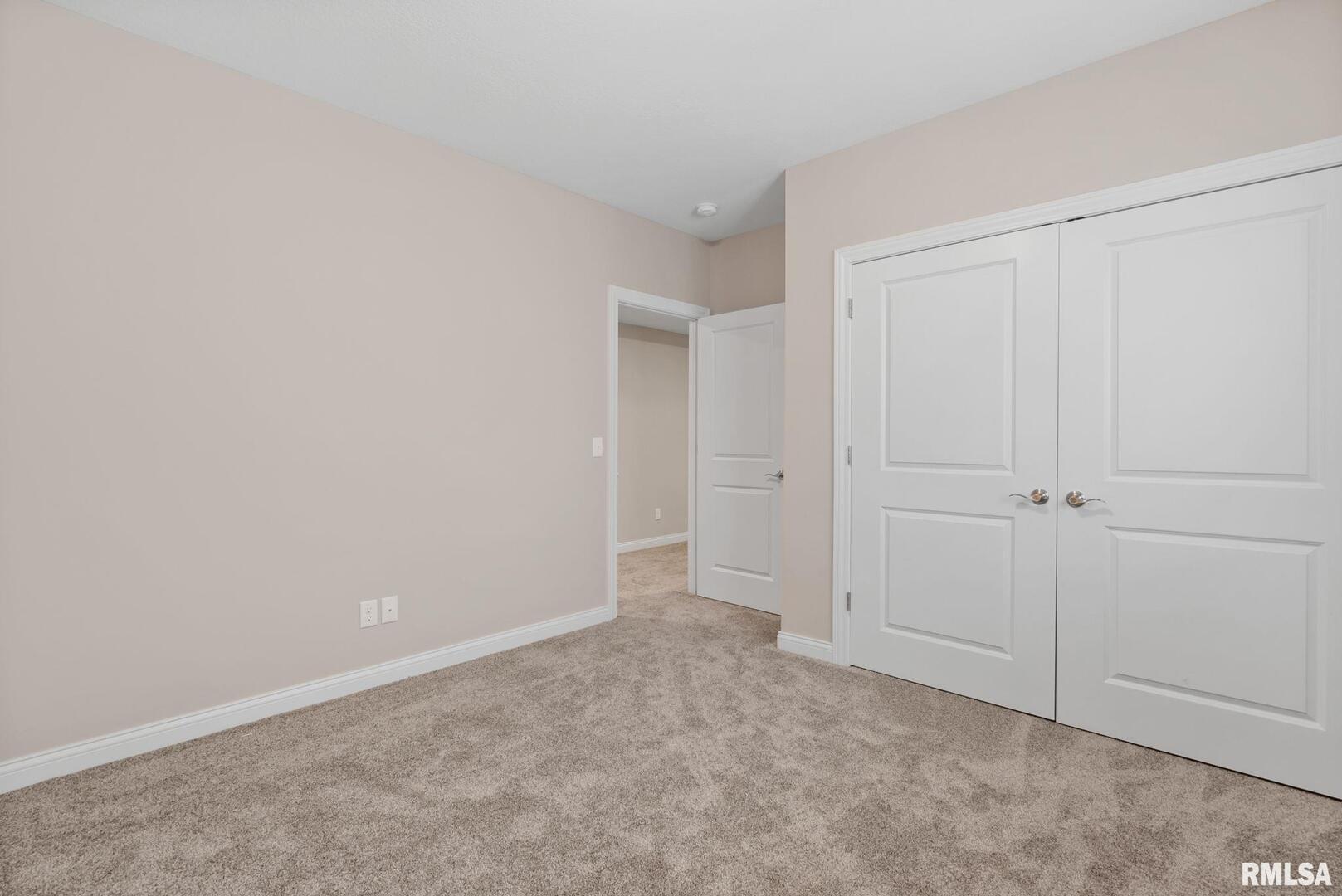 4434 W SLATE CREEK Drive