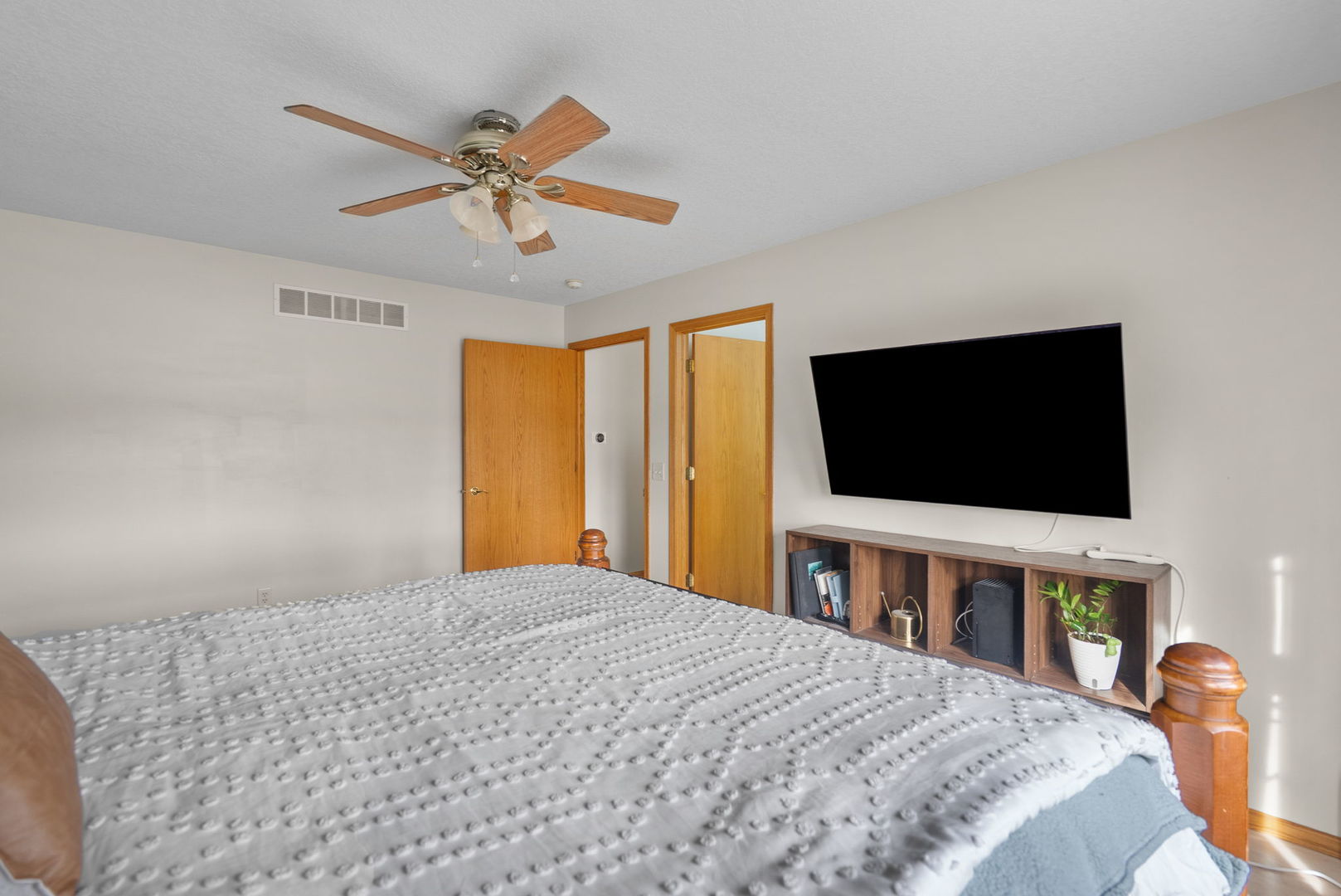 113 E 46th Street