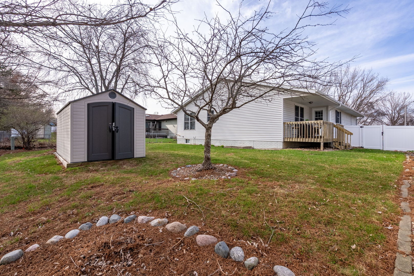 113 E 46th Street