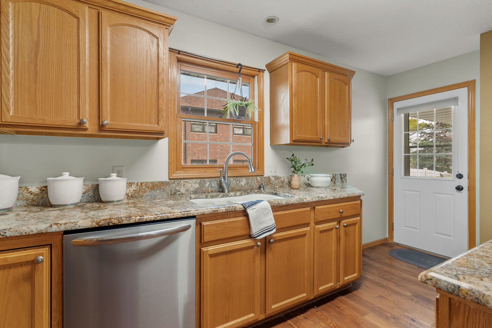 113 E 46th Street