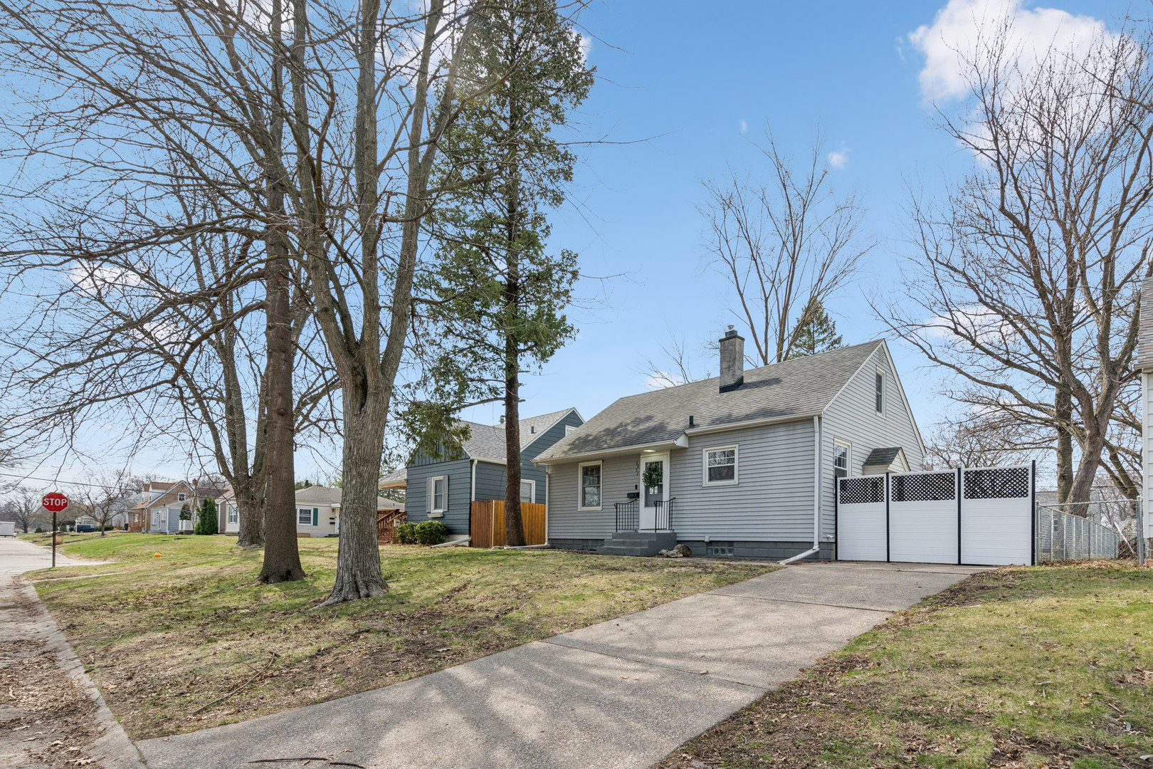 2052 37th Street