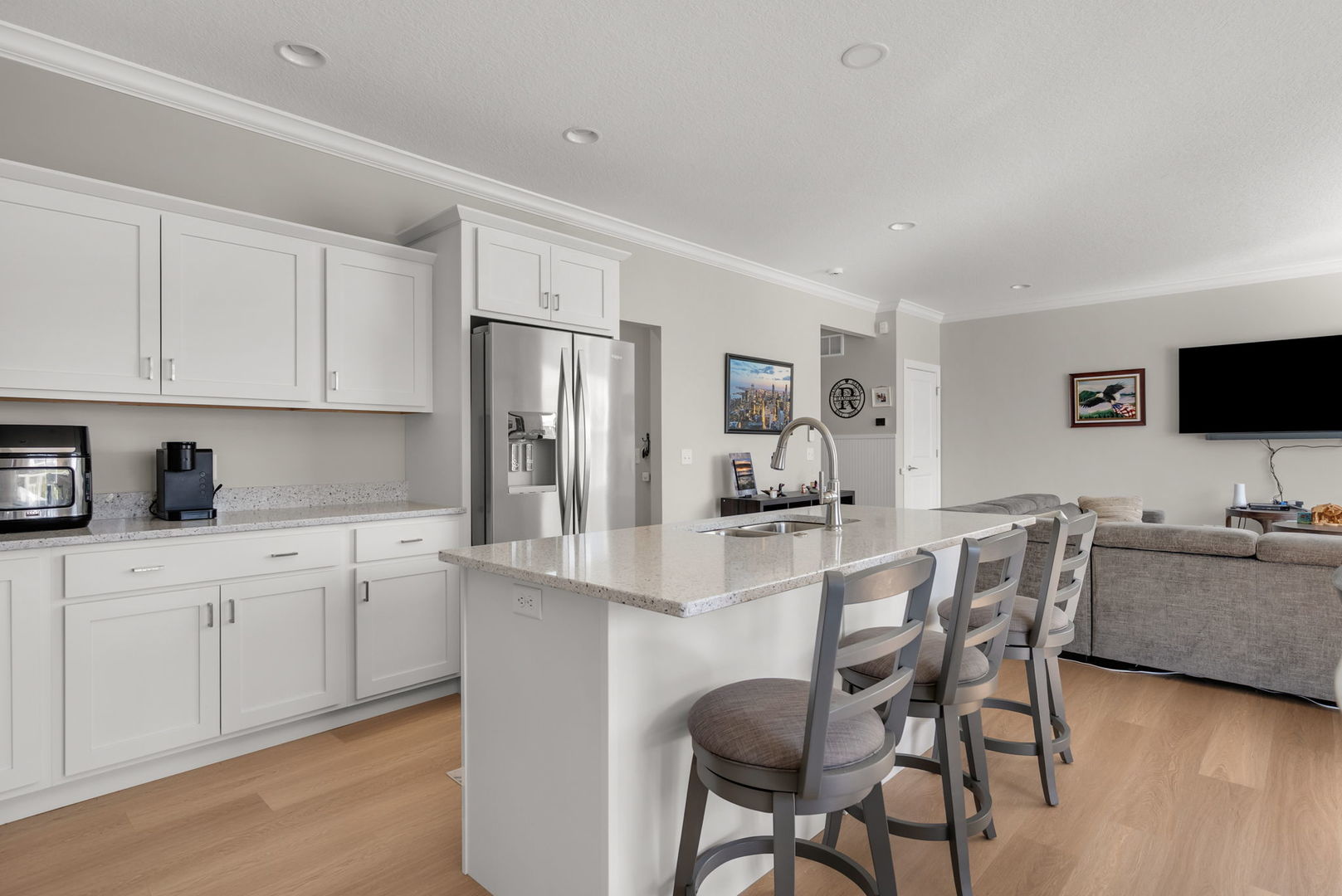 3911 Orchard Drive Unit: 3911