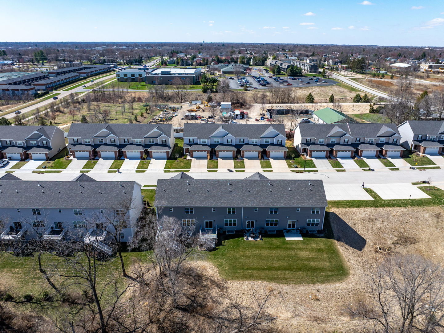 3911 Orchard Drive Unit: 3911