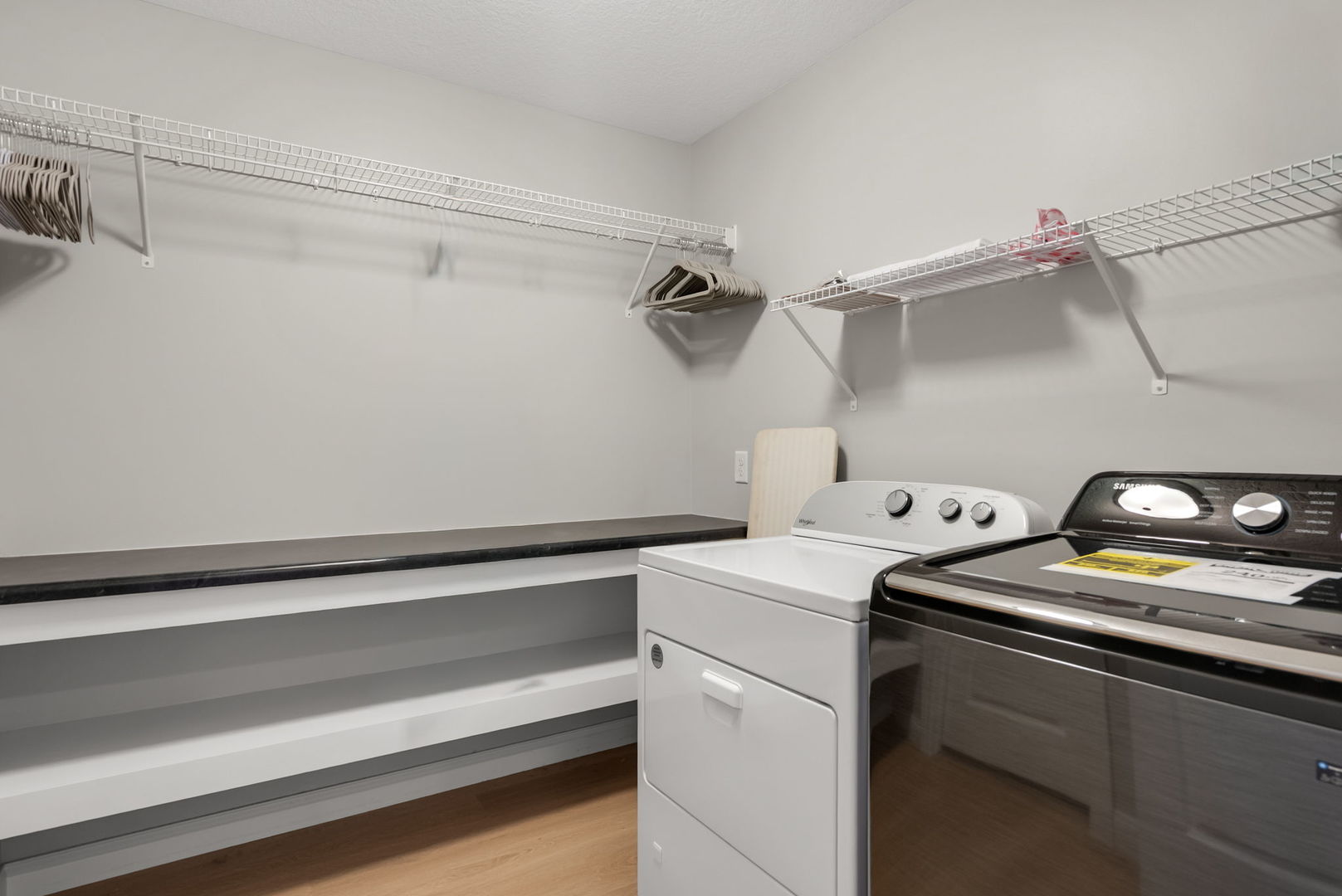 3911 Orchard Drive Unit: 3911