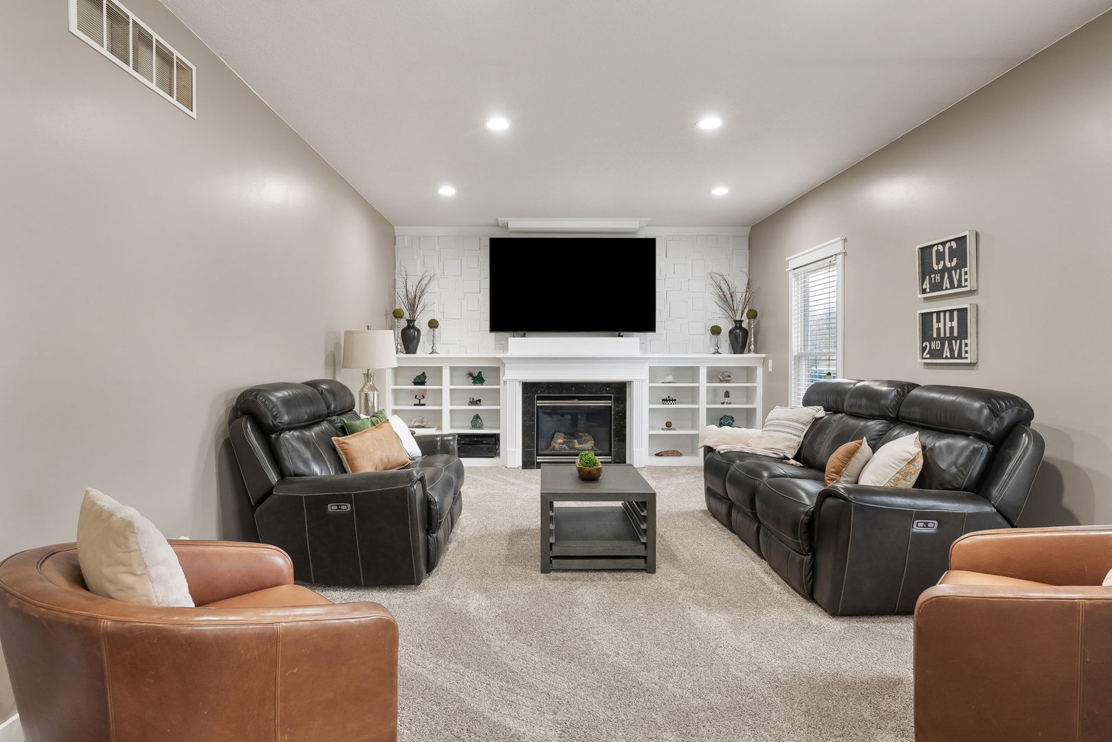 5911 Woodland Avenue