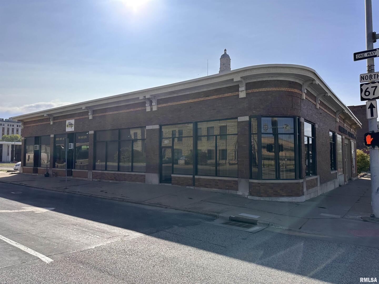227 W 4TH Street