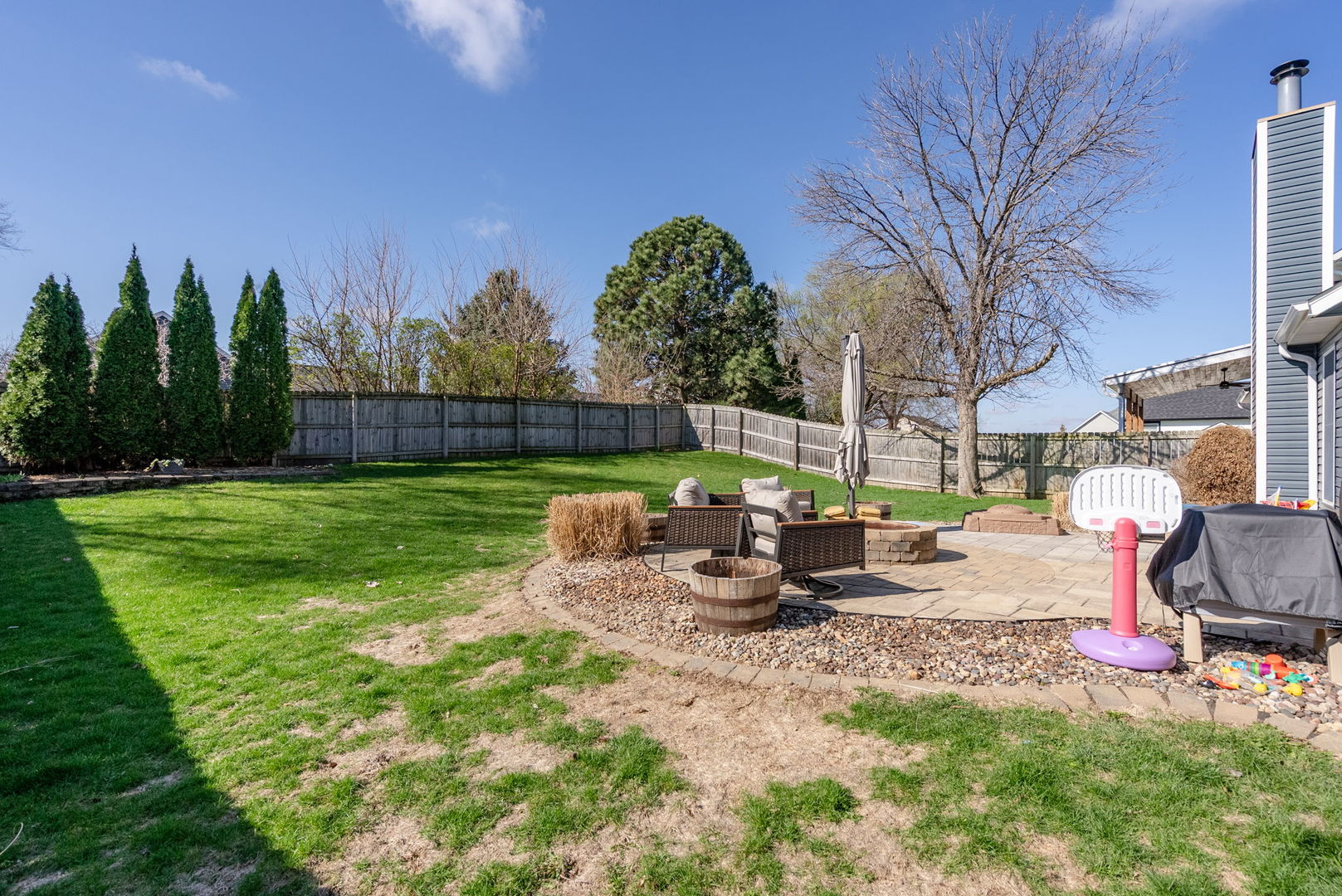 1419 W 51ST Street