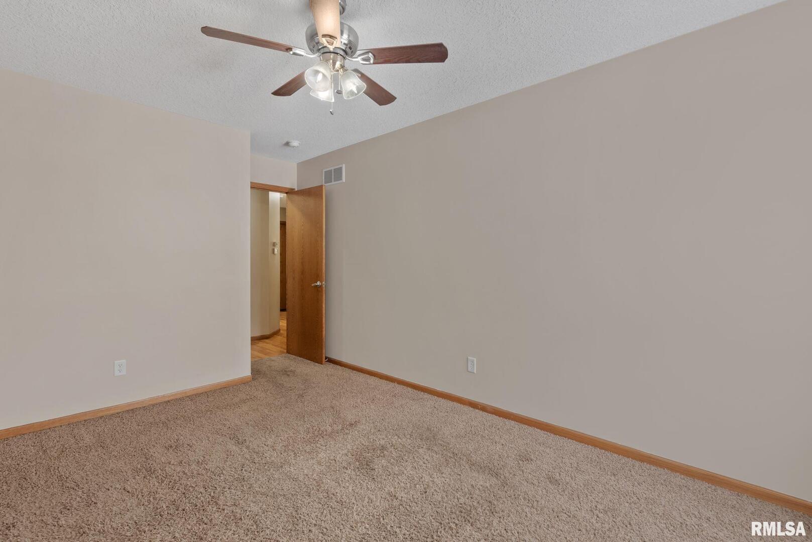 6112 34TH Avenue A Court