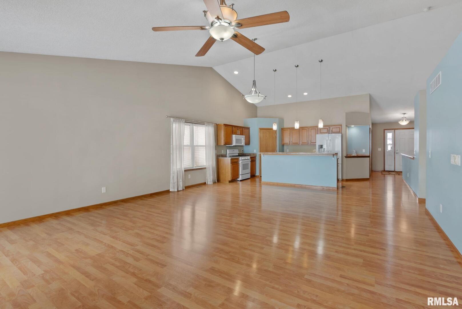 6112 34TH Avenue A Court
