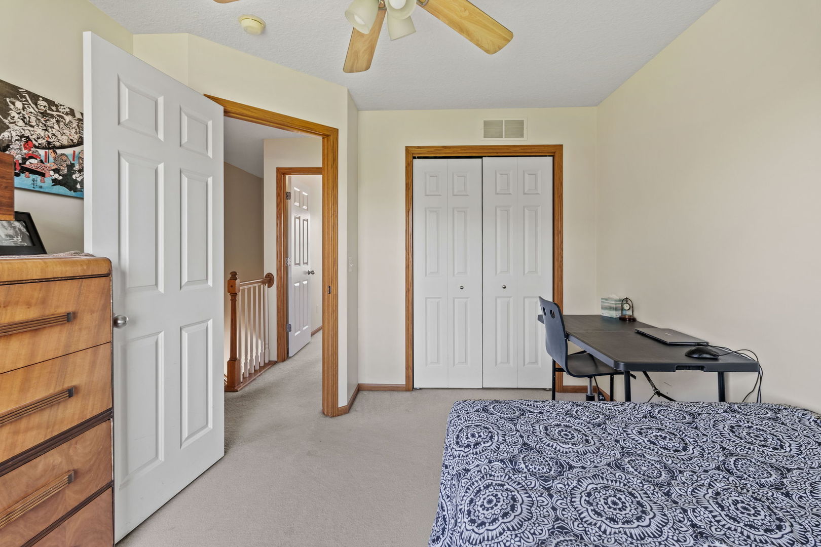 702 N Meadows Court