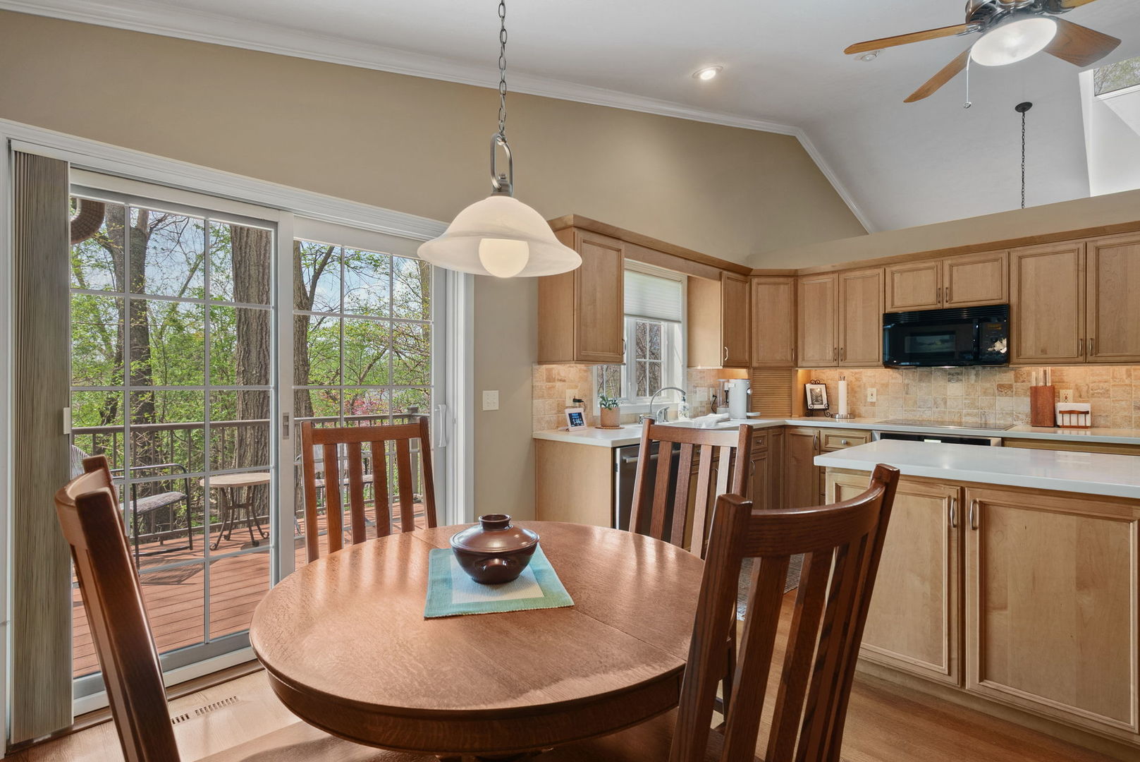 8 Briarwood Lane