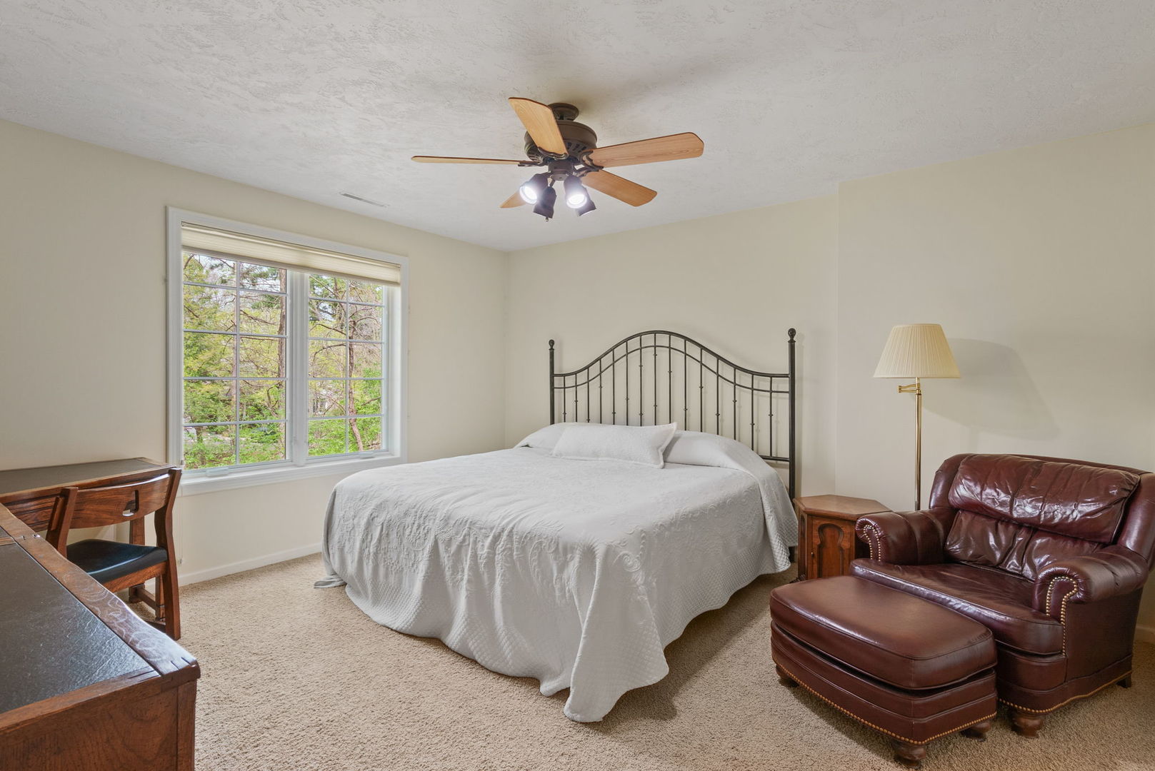 8 Briarwood Lane