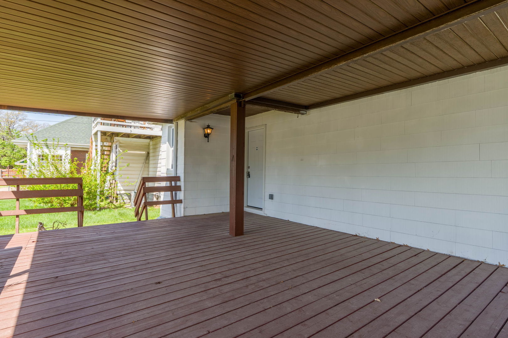 813 W Locust Street