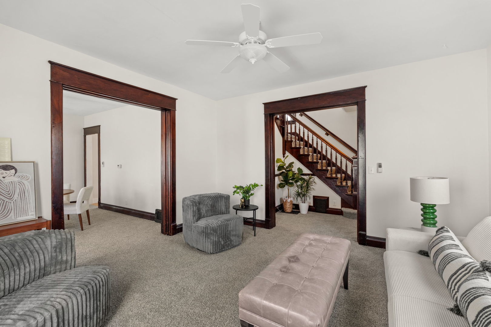 813 W Locust Street