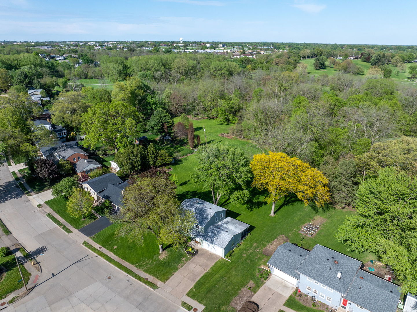 2625 Fairhaven Road