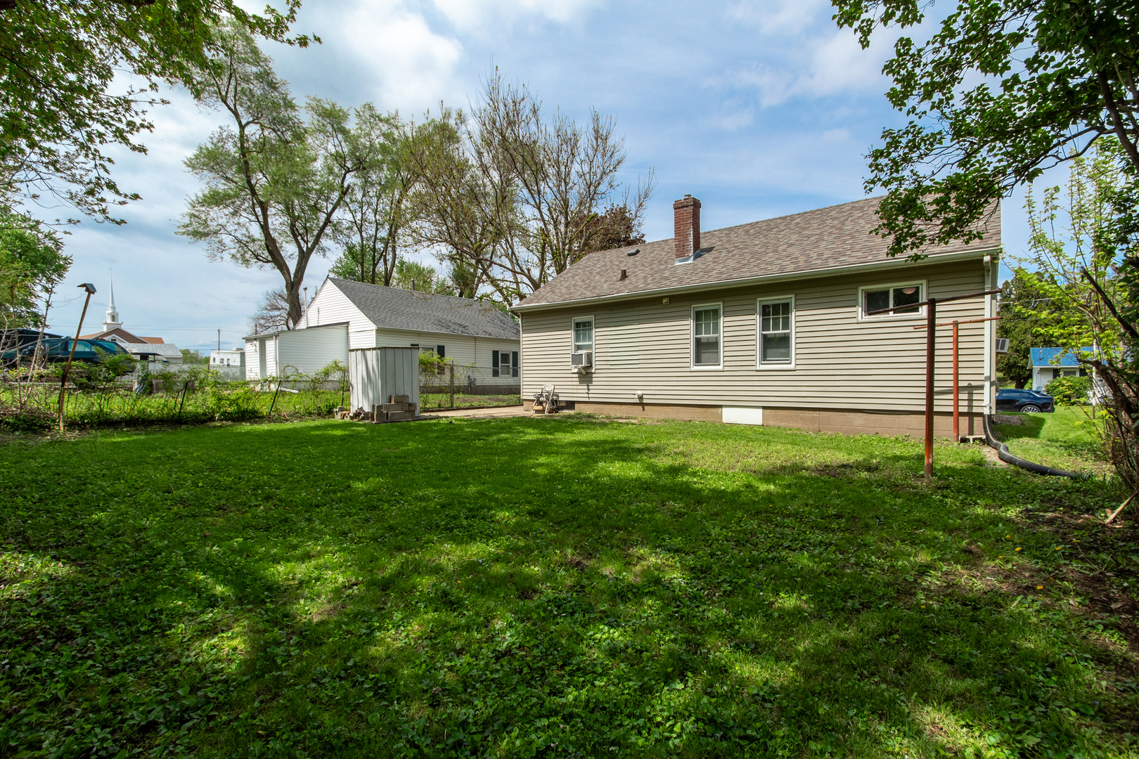 2207 W 51st Street