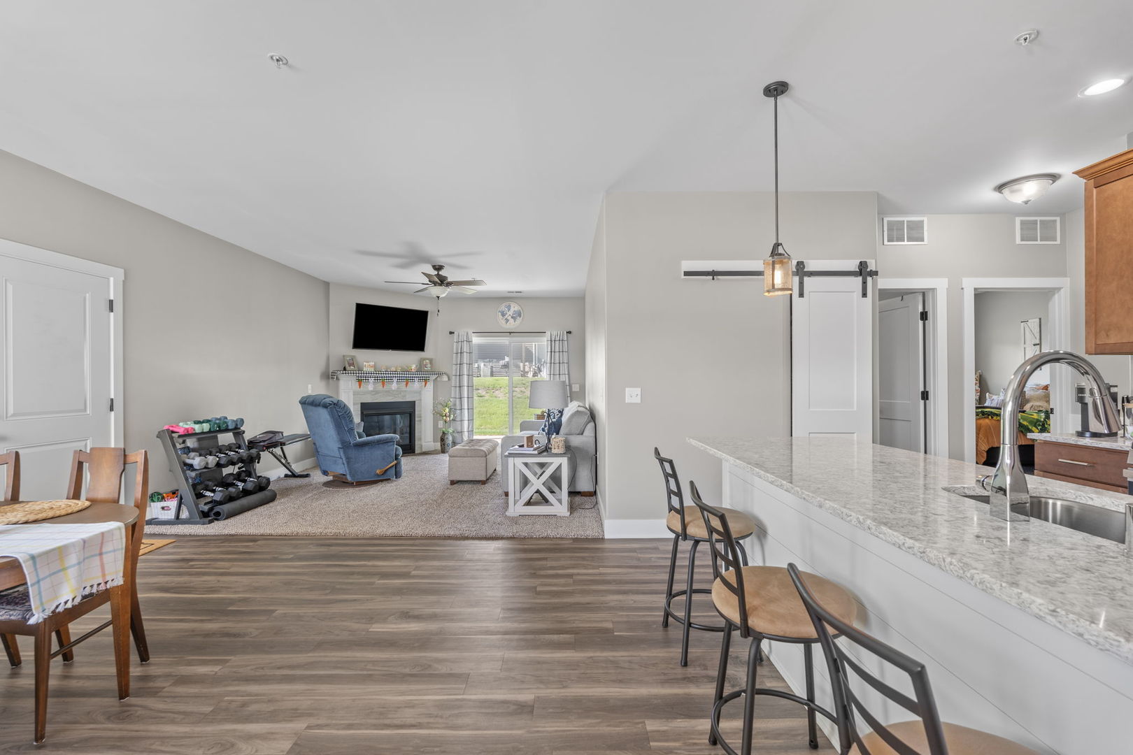 2940 Mary Leigh Drive Unit: 0