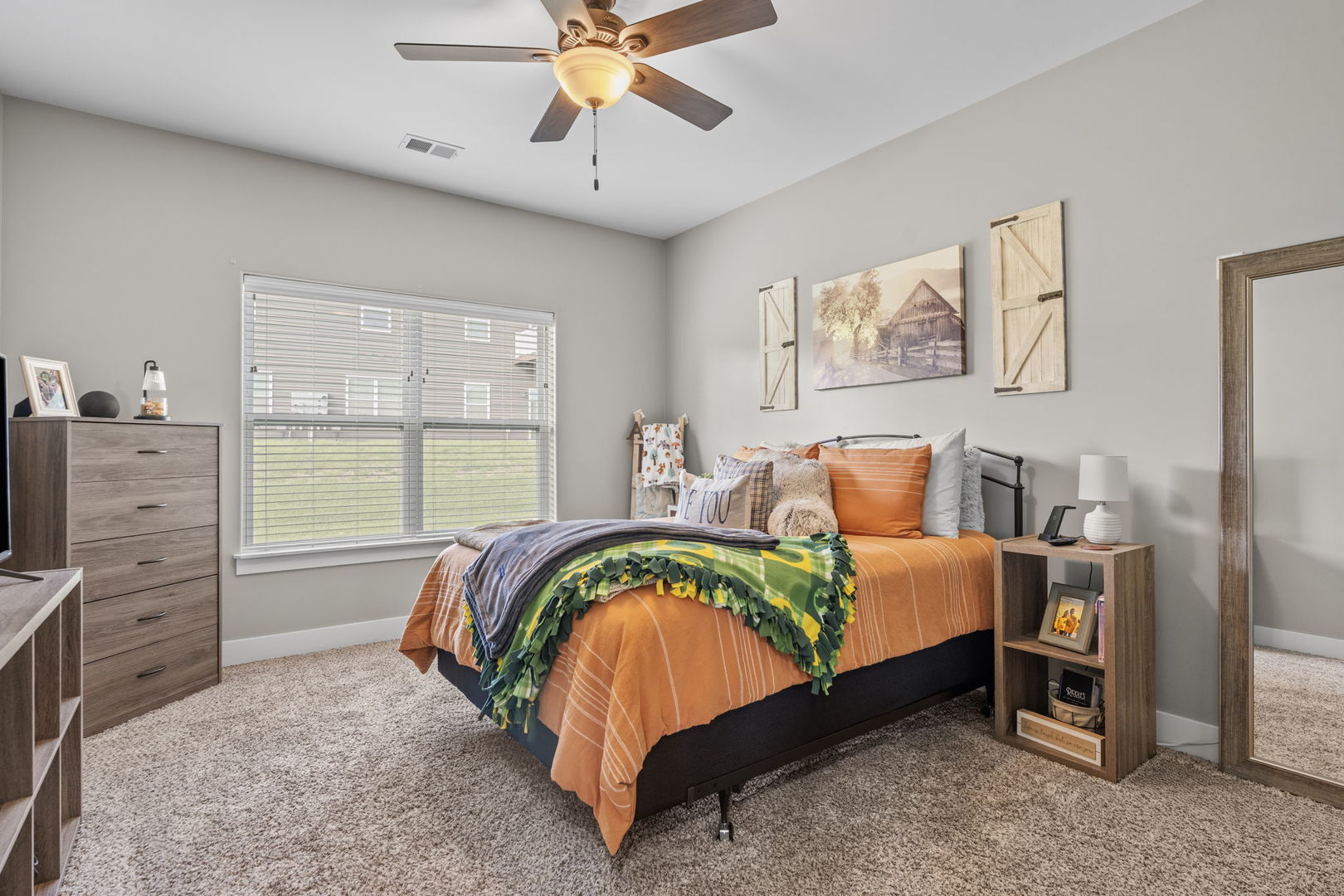 2940 Mary Leigh Drive Unit: 0