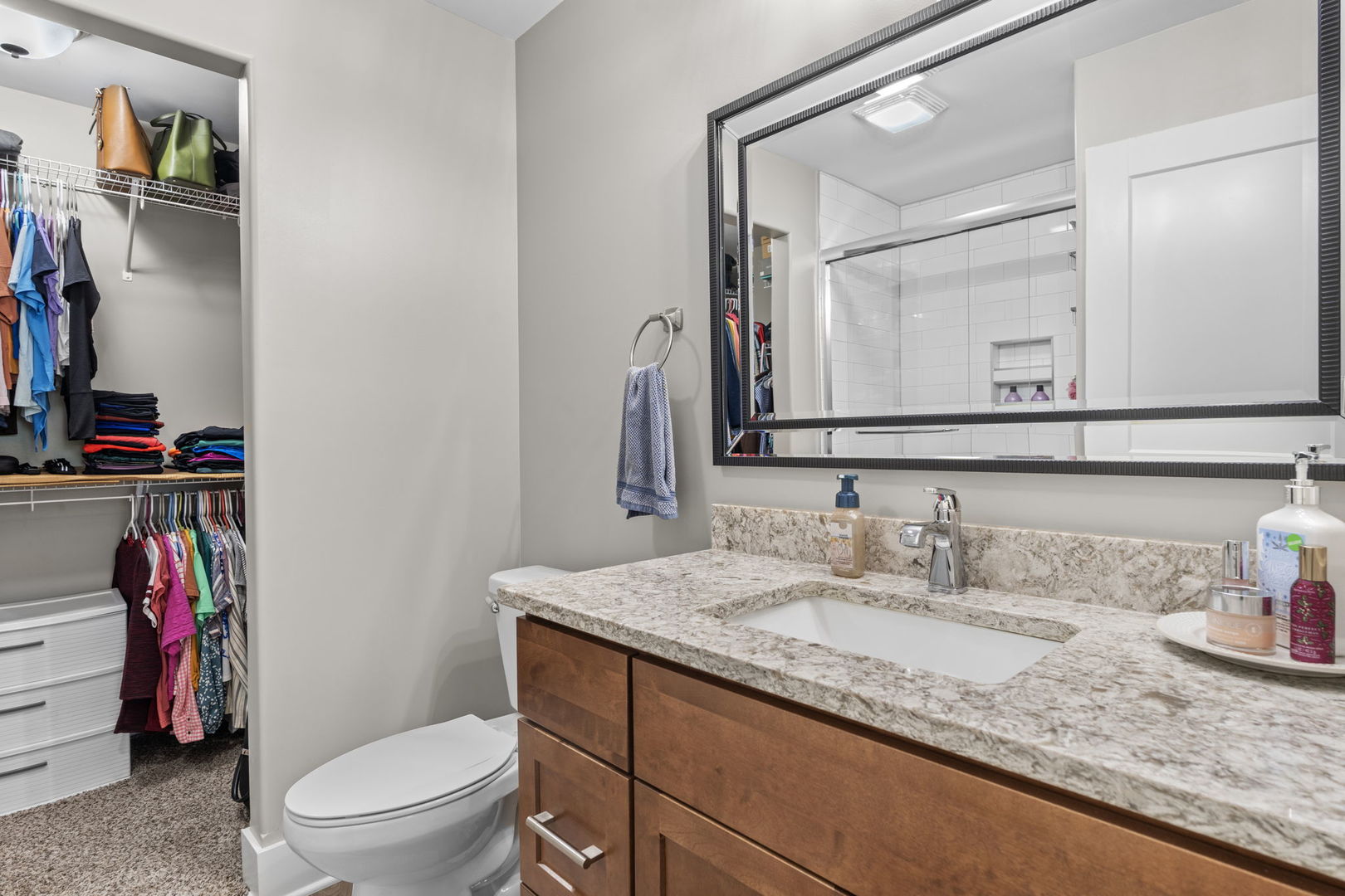 2940 Mary Leigh Drive Unit: 0