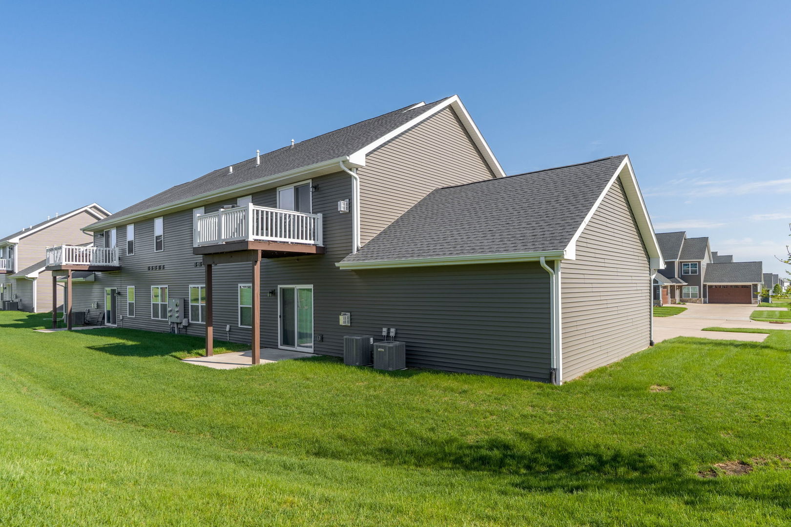 2940 Mary Leigh Drive Unit: 0