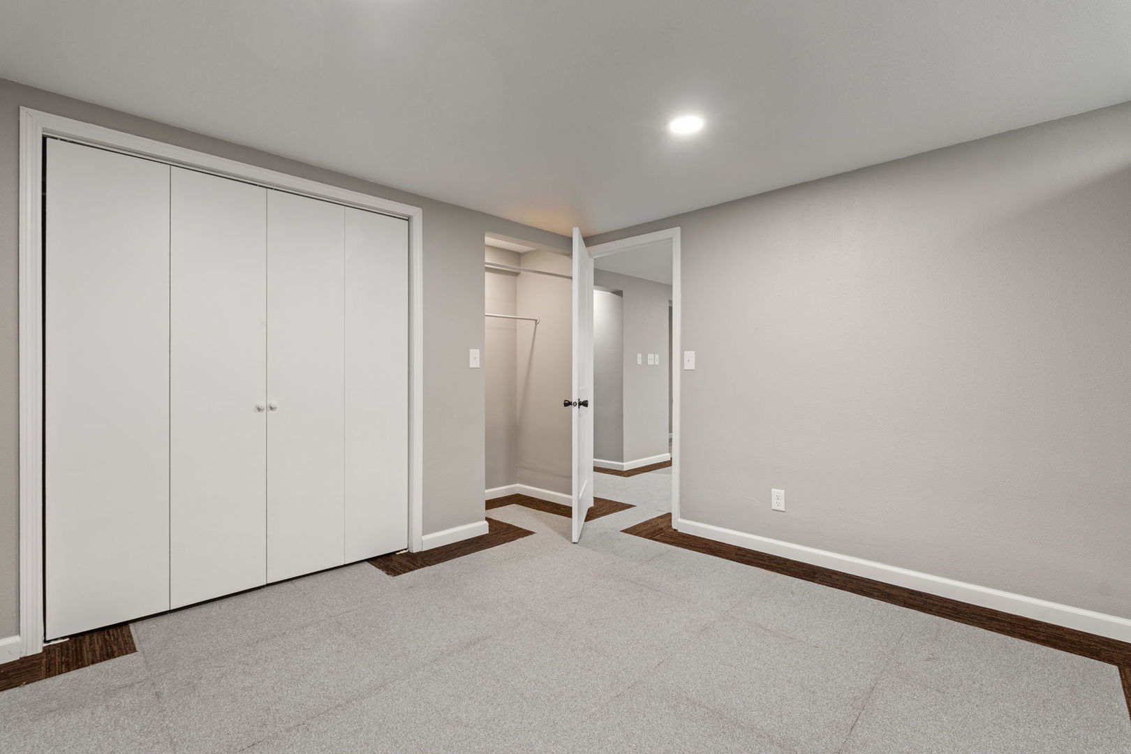 1107 Hawthorne Drive