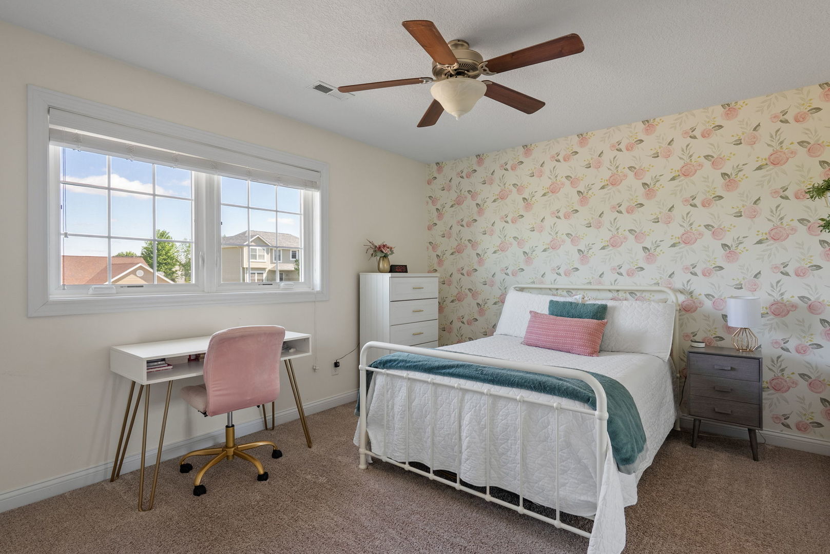4305 Happiness Lane