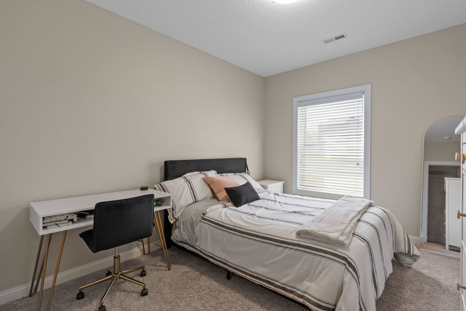 4305 Happiness Lane