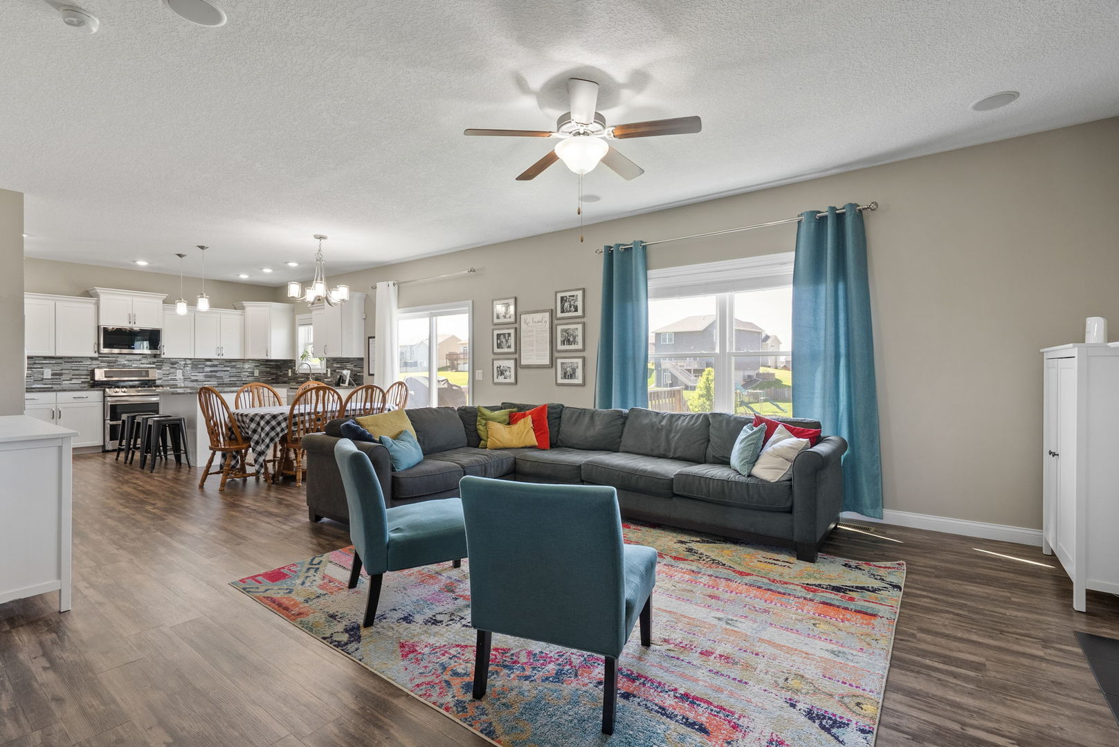 4305 Happiness Lane