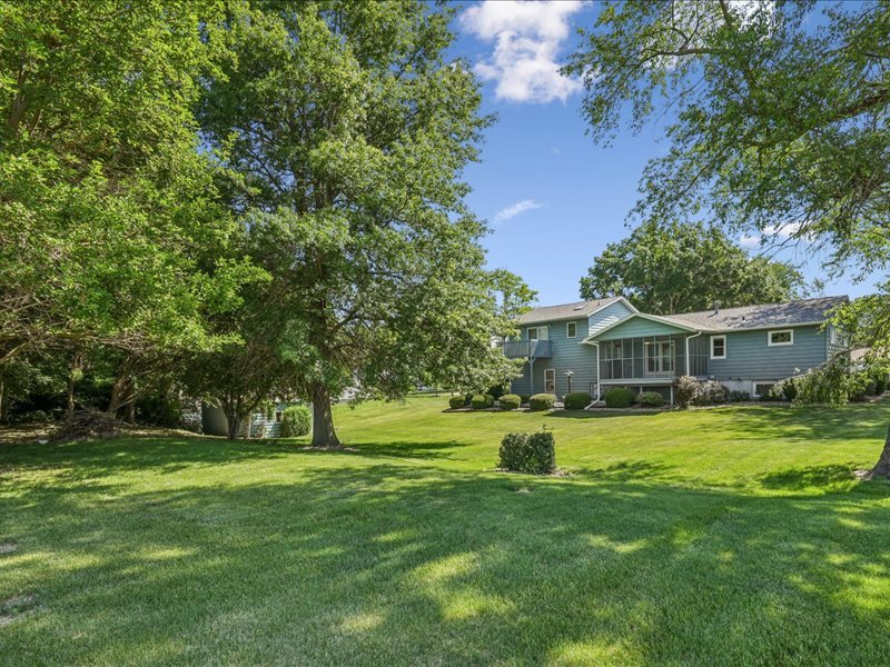 8526 54th Street