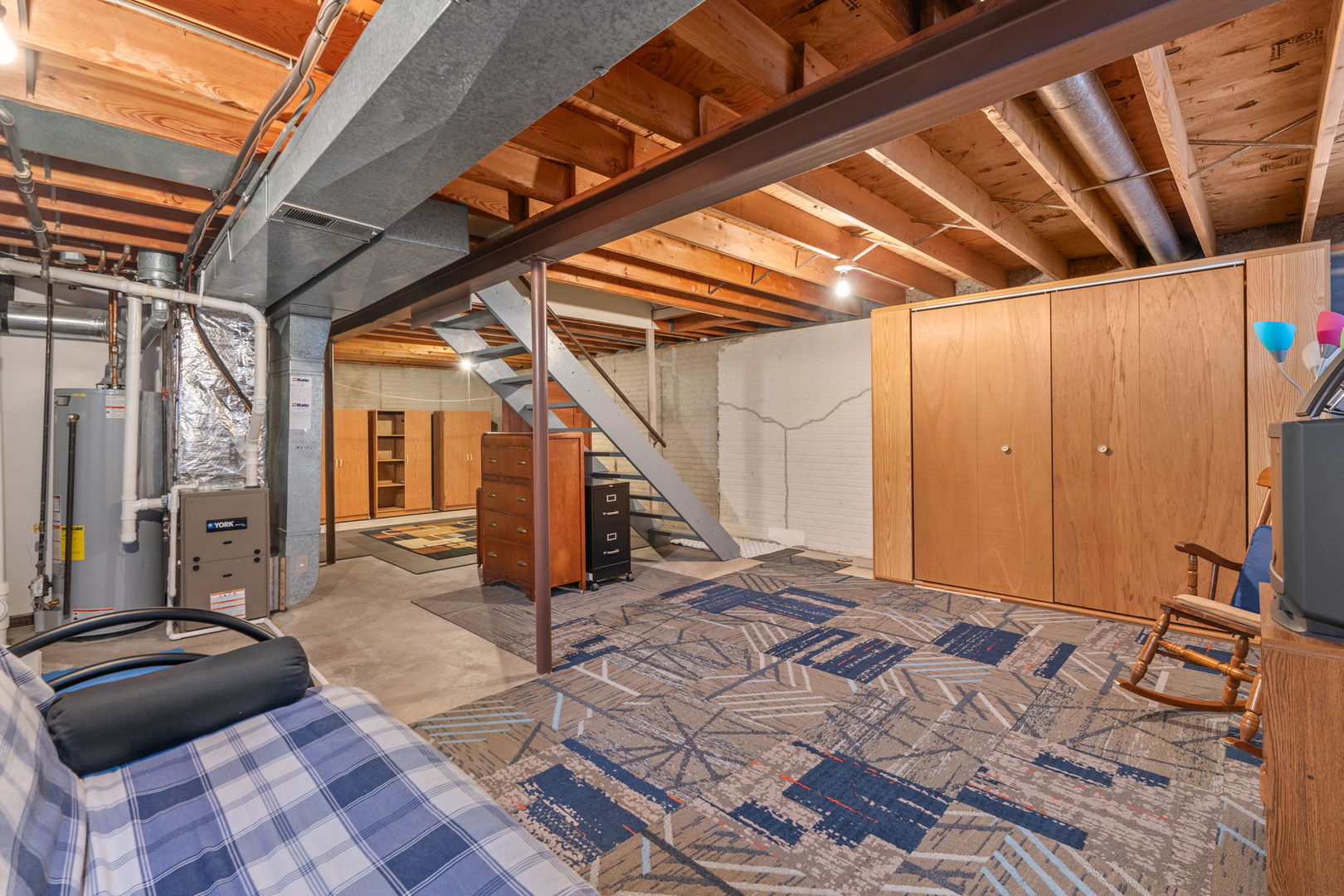 2368 Queens Court